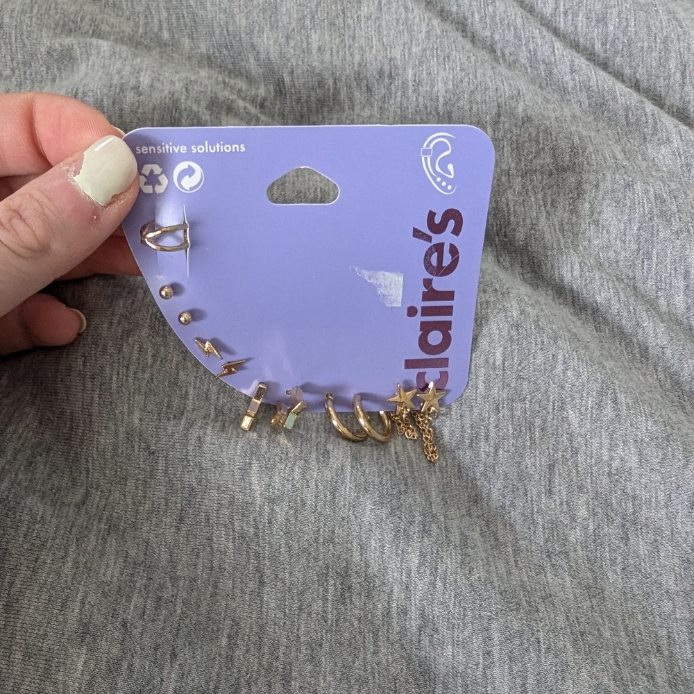 Claire's Earrings Set